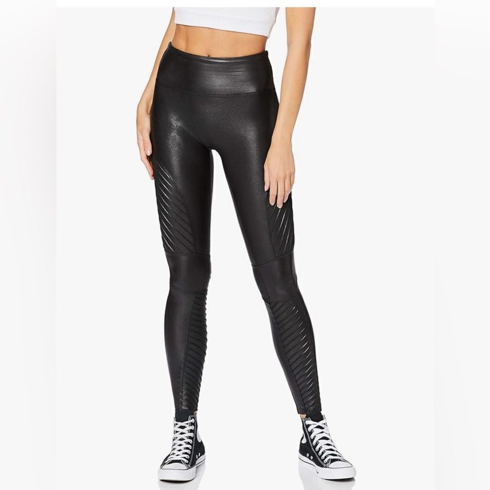 SPANX Moto Leggings Faux Leather Black Ribbed M